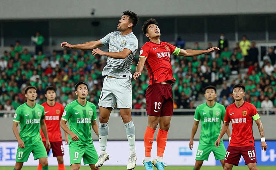 Vietnam's Pulse After the Bangkok Night: Squad Depth and the Final Twenty Minutes Vietnam's Pulse After the Bangkok Night: Squad Depth and the Final Twenty Minutes