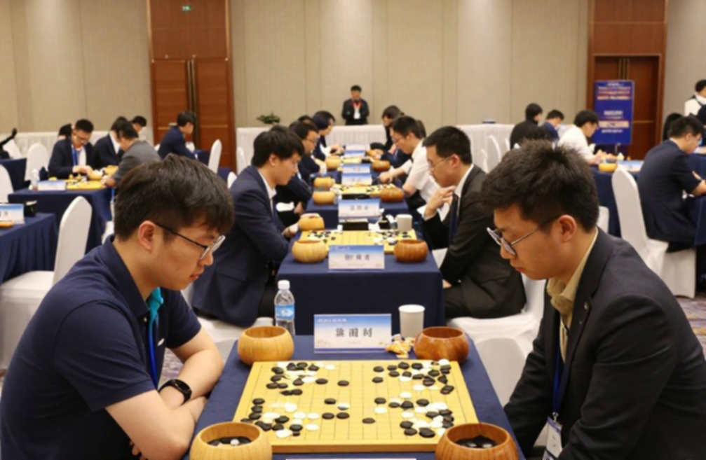 ChessBase Magazine #225: Bốn cái tên, hai mươi bảy ván cờ ngắn và một dòng tiêu đề không tồn tại ChessBase Magazine #225: Bốn cái tên, hai mươi bảy ván cờ ngắn và một dòng tiêu đề không tồn tại