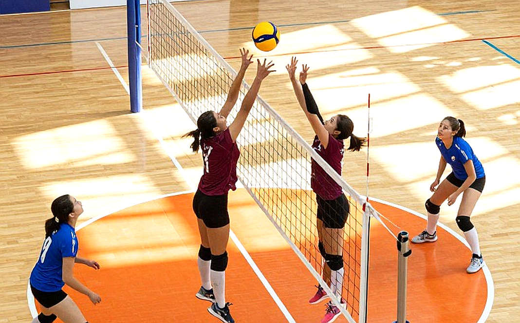 116 Teams, One Ca Dong Girl, and the Data Vacuum Behind a University Volleyball Title 116 Teams, One Ca Dong Girl, and the Data Vacuum Behind a University Volleyball Title