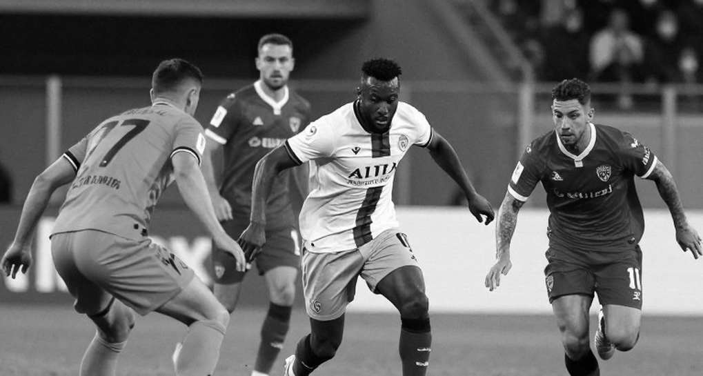 Garnacho có thể rời Aston Villa chỉ sau ba trận: Mức thấp mới hay cái bẫy của điều khoản 50 triệu euro? Garnacho có thể rời Aston Villa chỉ sau ba trận: Mức thấp mới hay cái bẫy của điều khoản 50 triệu euro?