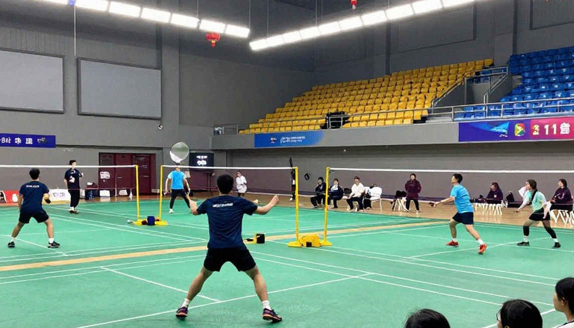 Nguyễn Tiến Minh lọt vào vòng chính Vietnam Open 2026 Super 100 nhờ khai thác điểm yếu singles của đối thủ Nguyễn Hoàng Thái Sơn Nguyễn Tiến Minh lọt vào vòng chính Vietnam Open 2026 Super 100 nhờ khai thác điểm yếu singles của đối thủ Nguyễn Hoàng Thái Sơn