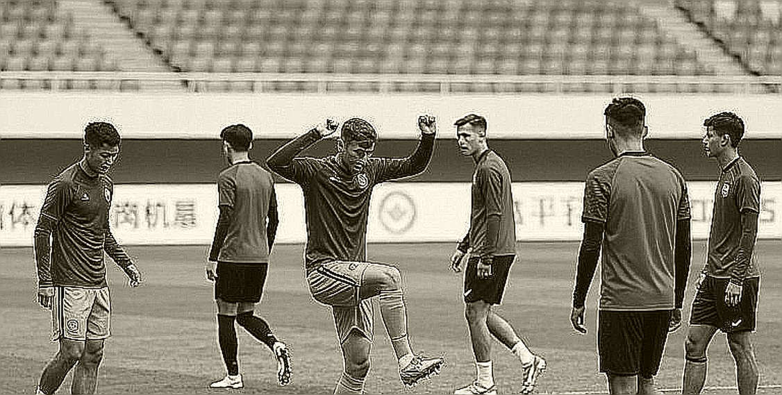 Vu Tien Thanh attends AFC Pro course in Cambodia: an 18-year debt and Asia's coaching-education reform Vu Tien Thanh attends AFC Pro course in Cambodia: an 18-year debt and Asia's coaching-education reform