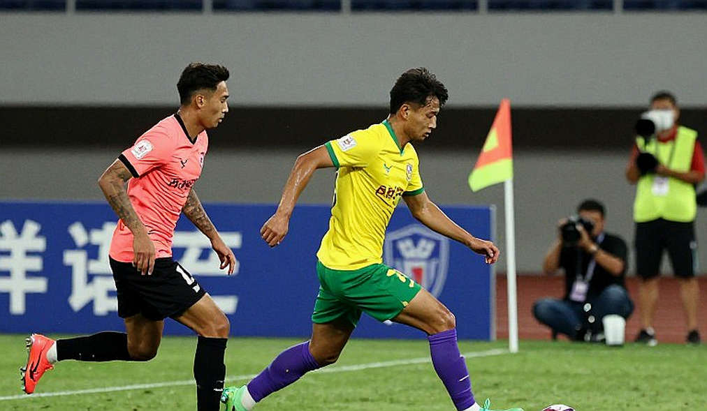 TPHCM I vô địch sớm 2 vòng: Thai Nguyen T&T thất bại trước Hanoi I, rớt xuống thứ 3