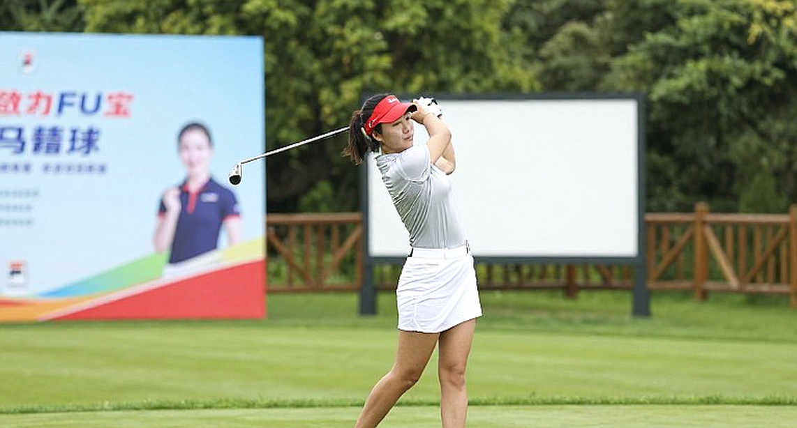 Solheim Cup ngày 2: Châu Âu thắng ba trong bốn trận foursomes, dẫn Hoa Kỳ 7-5 Solheim Cup ngày 2: Châu Âu thắng ba trong bốn trận foursomes, dẫn Hoa Kỳ 7-5