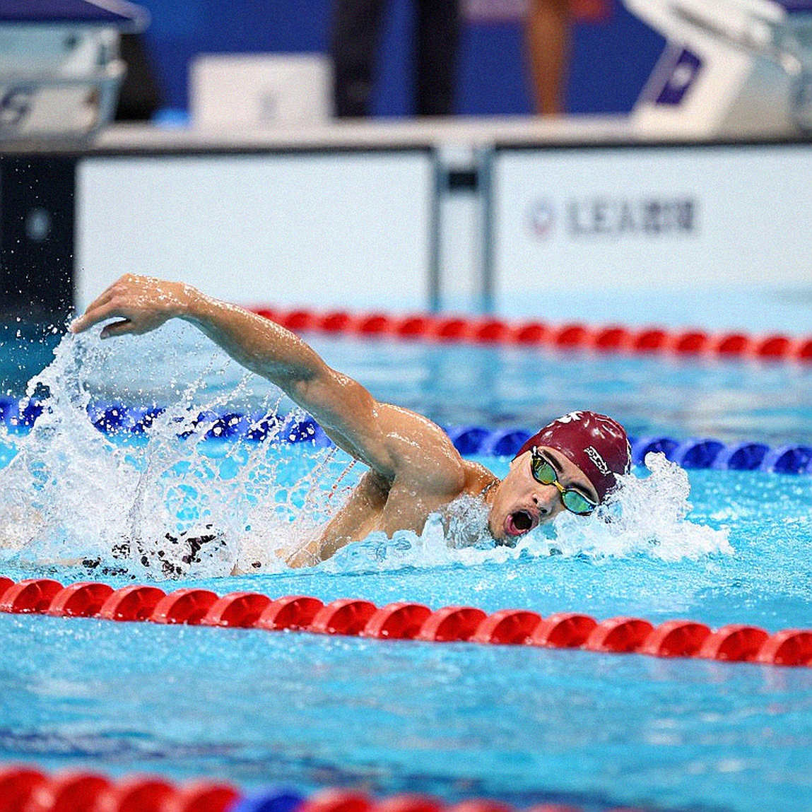 Bài tập thang số #1131 của SwimSwam: Cách huấn luyện viên đại học Mỹ dùng 'bánh răng' để đo sức bền