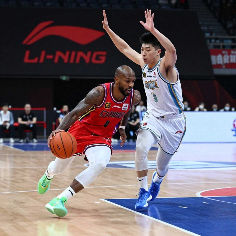 Virtus Bologna ngược dòng Maxima Roma 98-89: Đợt chạy 28-8 và bài toán bản sắc của một dự án mới