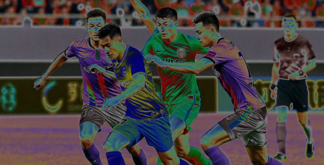 Van Hau, Ngoc Tan and the Red-Card Sediment of the Hanoi Derby Van Hau, Ngoc Tan and the Red-Card Sediment of the Hanoi Derby