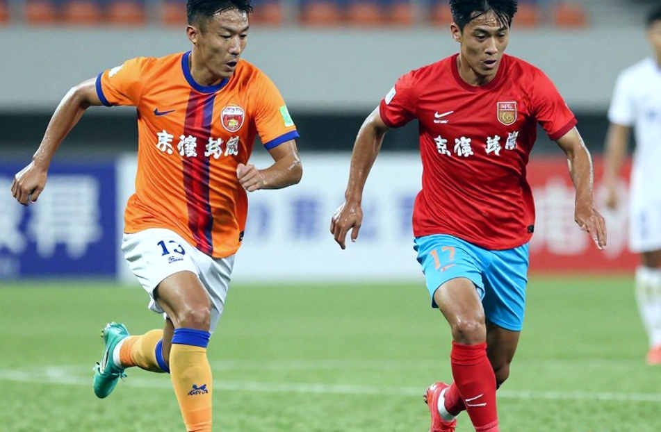 16,7 cm giữa một bàn thắng và một lỗi việt vị ở V.League 16,7 cm giữa một bàn thắng và một lỗi việt vị ở V.League